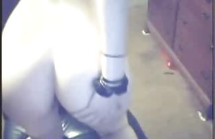 放刀并强奸一名女子