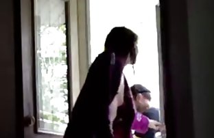 俄罗斯学生在自然中的色情片