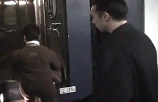 我的儿子和一位俄罗斯母亲发生了家庭性交