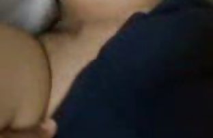 捷克青少年与巨大的胸部
