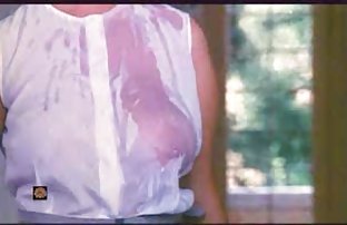 两个甜蜜的仙女享受他们的男朋友的甜蜜的家伙