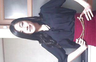 眼镜的年轻妹妹乱搞兄弟