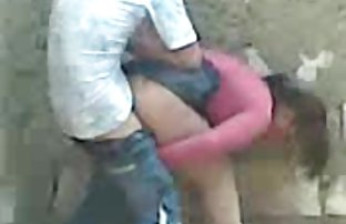 与疯狂女佣组织色情
