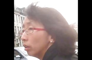 长袜护士检查病人的健康状况