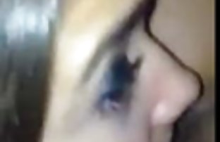 丝袜奶奶引诱了她心爱的孙子